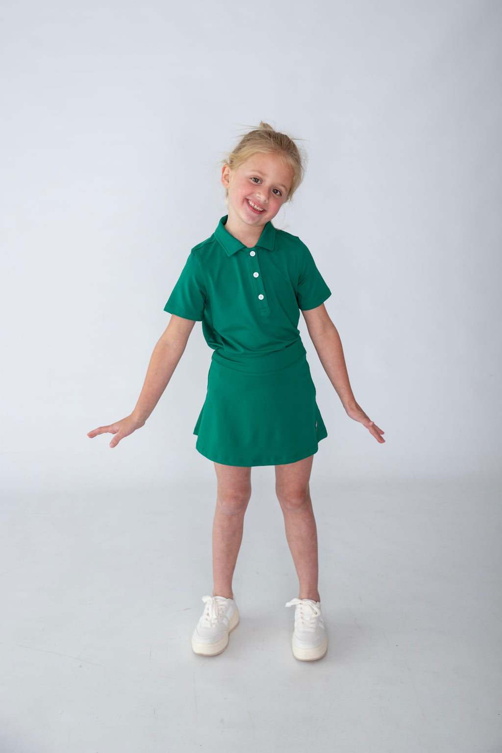 Girls short sleeve green