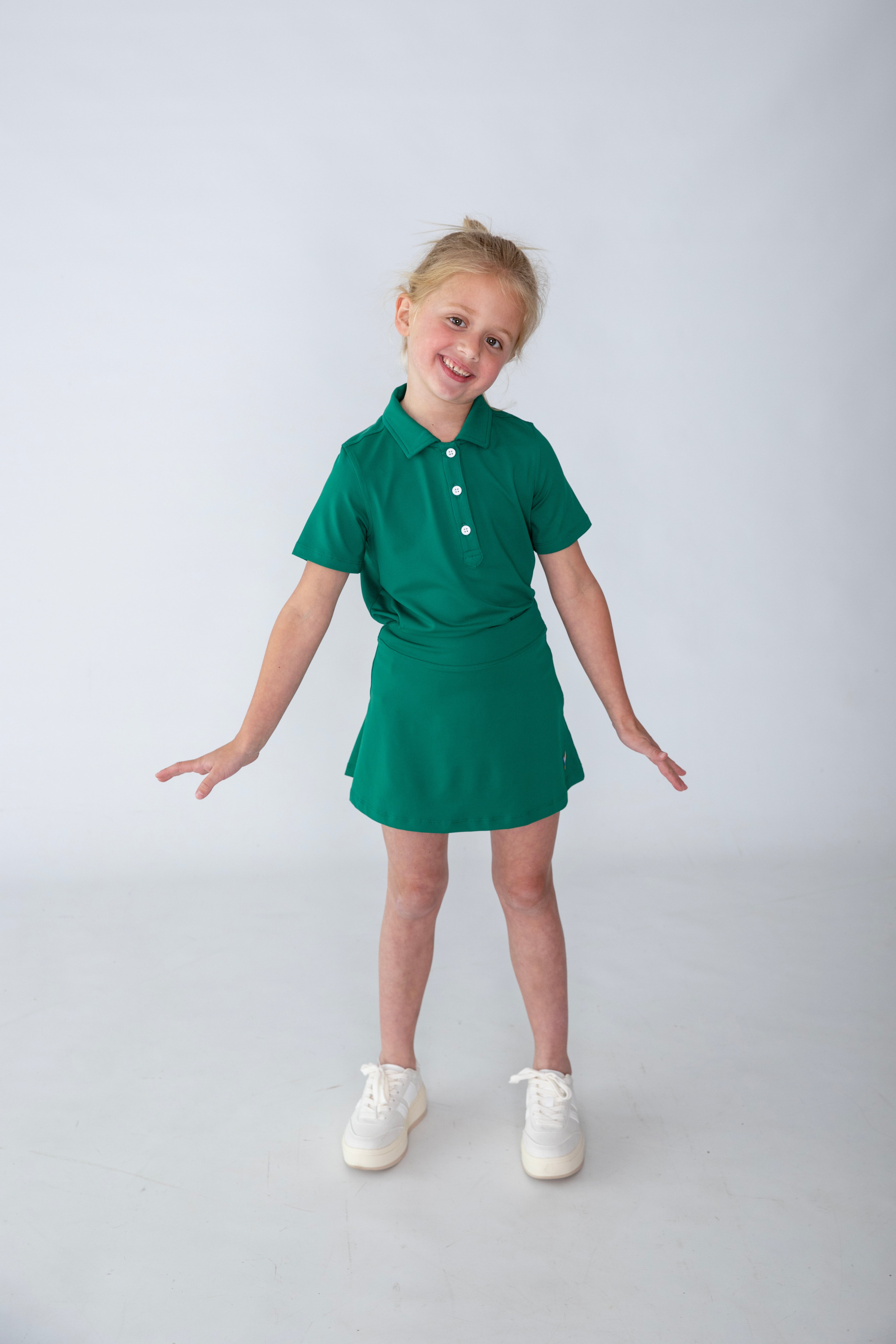 Girls short sleeve green